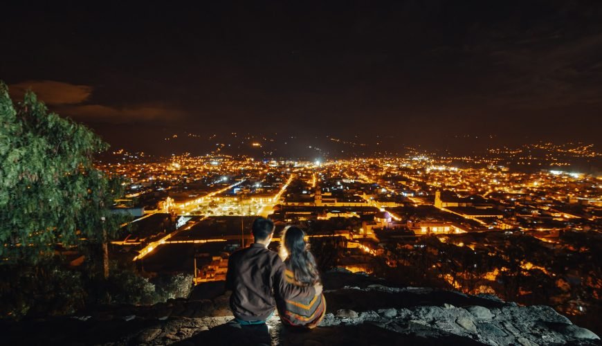 Cajamarca de noche en Santa Apolonia